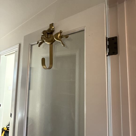 MacKenzie Childs Easter Bunny Rabbit Brass Door Hanger Wreath Holder - Picture 5 of 8